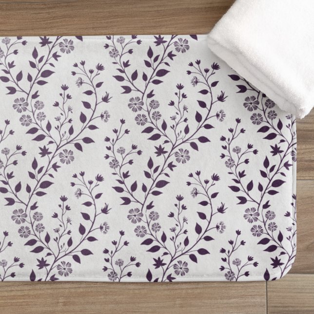 Moderne Boho-Blumenmuster Pflaume Weiß Badematte (Von Creator hochgeladen)