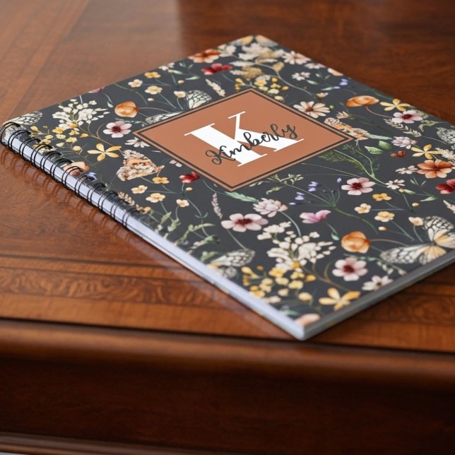 Moderne Boho-Floral-Monogramm-Name Notizblock (Von Creator hochgeladen)