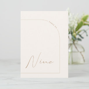 Moderne Boho Minimal Arch Table Neun Tischnummer