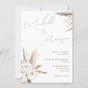Moderne Boho White Floral Spring Wedding Einladung