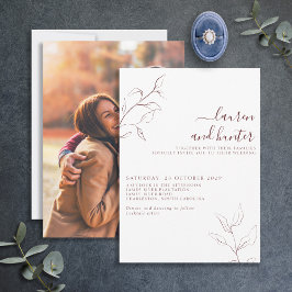 Moderne Botanische Hochzeit des Burgundy-Script-Bo Einladung