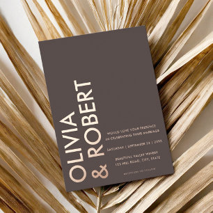 Moderne Braun Minimalistische Hochzeit Folieneinladung