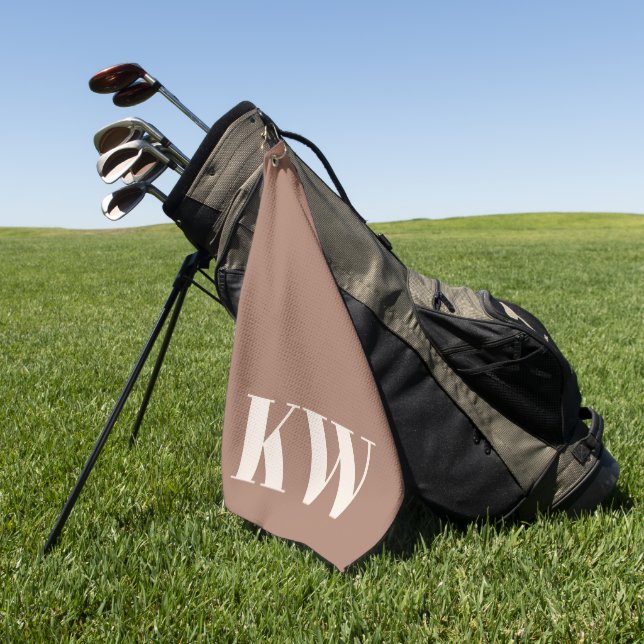 Moderne braune Mocha-Monogramm-Initialen personali Golfhandtuch (Gras)