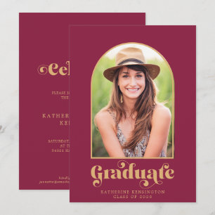 Moderne Burgund Gold Arch Foto Graduation Party Einladung