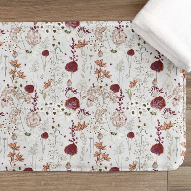 Moderne Burgund-Wildblumen | Elegant Boho Floral Badematte (Von Creator hochgeladen)