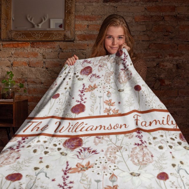 Moderne Burgund-Wildblumen | Elegant Boho Floral Sherpadecke (Von Creator hochgeladen)