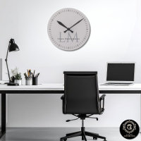 Moderne Büro-Dekoration in Taupe-Grau mit Monogram
