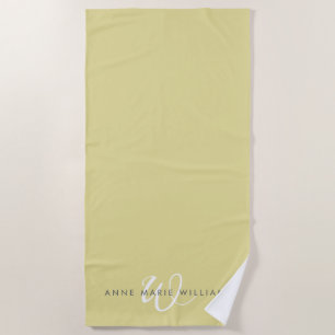 Moderne Chartreuse Weiße Schrift Monogramm Strandtuch