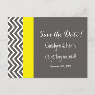 Moderne Chevron Grau & Gelbe Save Date Postkarte