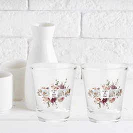 Moderne Collage Foto-Blume geben den Rahmen für be Schnapsglas