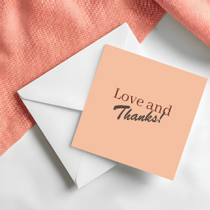 Moderne Coral Peach Love and Thanks Hochzeit Dankeskarte