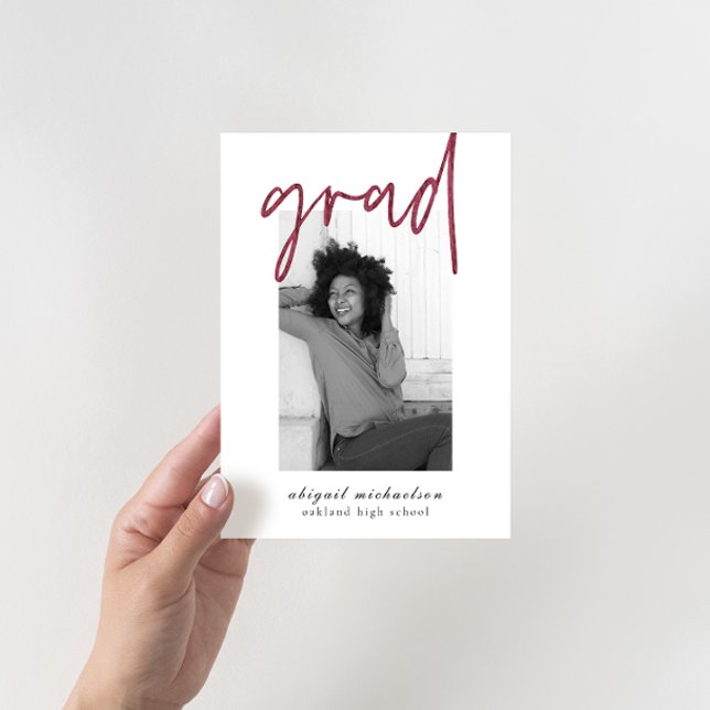 Moderne Deep Berry Foto Graduation Party Einladung (Von Creator hochgeladen)