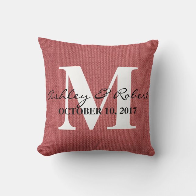 Moderne dekorative Burlap White Monogram Wedding Kissen (Vorderseite)
