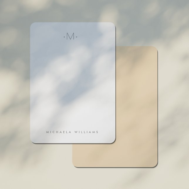 Moderne dezent monogrammierte Initiale & Name Mitteilungskarte (Von Creator hochgeladen)