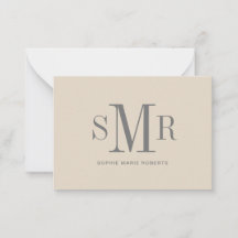 Moderne dreimalige Monogramm-Initialnamen