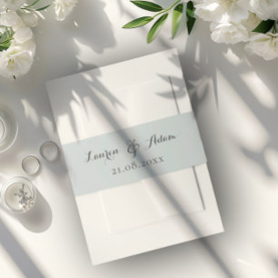 Moderne dunkelblaue Monogrammnamen Hochzeit Einladungsbanderole
