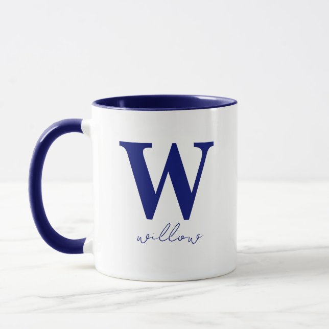 Moderne dunkelblaue Personalisierte Monogramm-Tass Tasse (Links)