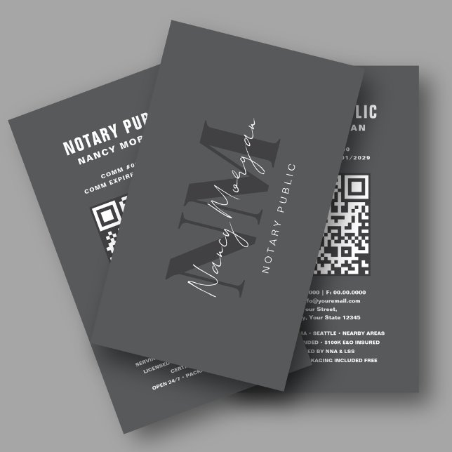 Moderne dunkelgraue Monogramm-Notar-QR-Code  Visitenkarte (Von Creator hochgeladen)