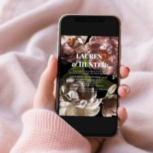 Moderne dunkelmoody-rosa florale botanische Hochze Einladung