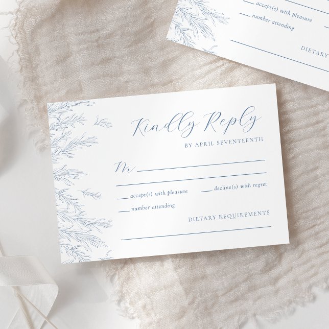 Moderne Dusty Blue Minimal Blätter Hochzeit RSVP Karte (Von Creator hochgeladen)