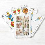 Moderne, einfache, benutzerdefinierte 6-FotoCollag Spielkarten<br><div class="desc">Mit unseren Modern Simple Custom 6 Foto Collage Cards steigern Sie Ihre Spielabend! Personalisieren Sie dieses Deck mit sechs Ihrer Lieblings-Fotos und erstellen Sie ein einzigartiges und aussagekräftiges Design. Ideal für Ansammlungen, oder als nachdenkliches Geschenk, vereinen diese Karten Spaß mit einer persönlichen Touch. Sie sind aus hochwertigen Materialien für Haltbarkeit...</div>