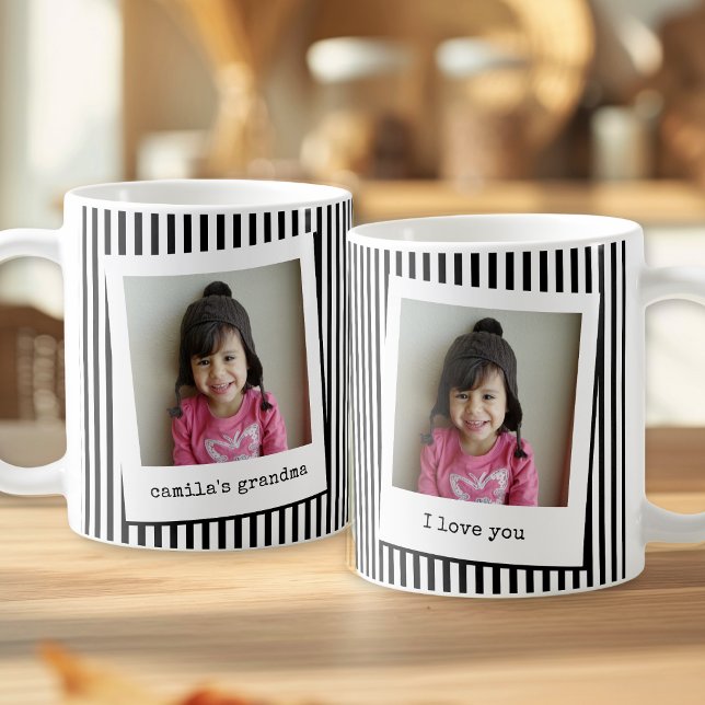 Moderne einfache Oma 2 Foto-Kaffeetasse Kaffeetasse (Front and back of photo mug shown on image, customize with photos and text.)