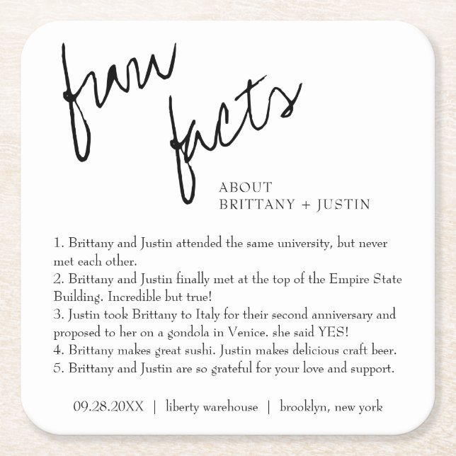 Moderne einfache Schwarz-Weiß-Fun-Fakten Hochzeite Rechteckiger Pappuntersetzer (Vorderseite)