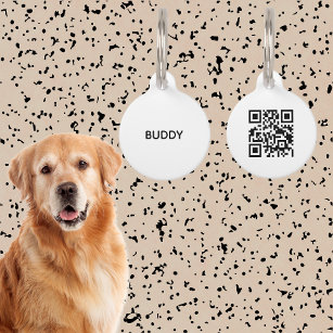 Moderne, einfache Schwarz-weiße Hundekatze scannen Haustiermarke