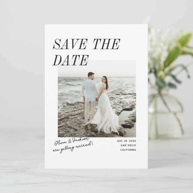 Moderne einfache Skript-Foto-Doppelseite Save The Date (Stehend Vorderseite)