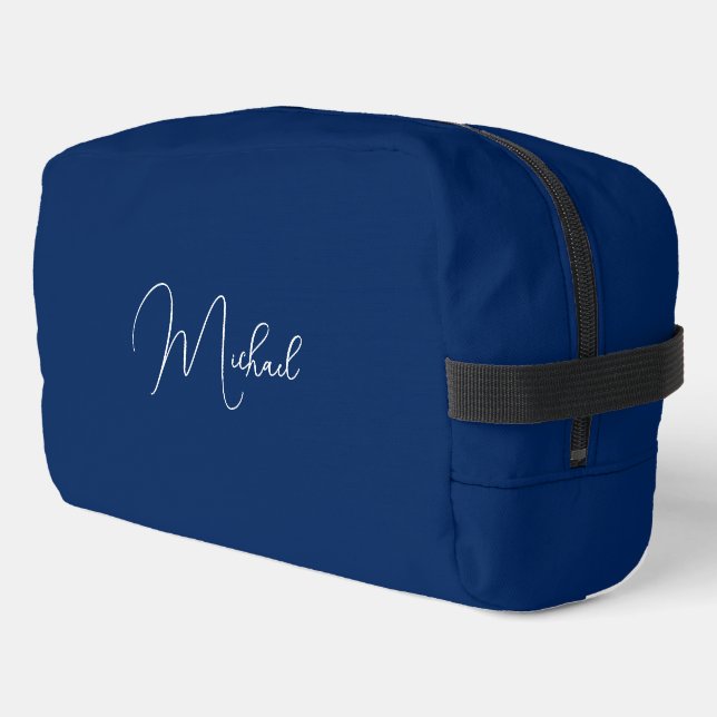 Moderne Elegant Blue White Monogram Travel Cosmeti Waschbeutel (Linke Seite)