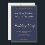 Moderne Elegant Midnight Blue Script Wedding Einladung<br><div class="desc">Moderne und elegante Hochzeitseinladung Mitternacht Blau // Diese einfache, moderne Hochzeitseinladung ist ideal, um Ihre Gäste einzuladen. Der Hintergrund ist dunkel Mitternachtsblau mit einem dünnen Rand. Der Text ist eine weiße und goldene moderne Schrift. Sie können den gesamten Text ganz einfach anpassen - personalisieren Sie ihn mit dem Namen der...</div>