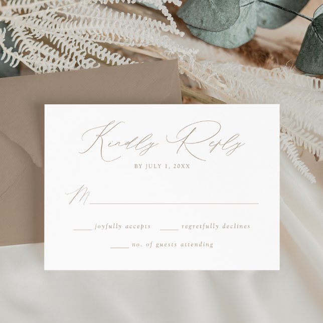 Moderne Elegant Taupe Script Wedding RSVP Karte (Von Creator hochgeladen)