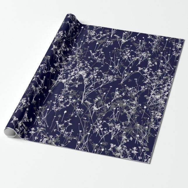 Moderne elegante Abstrakte Wildblumen auf Navy Blu Geschenkpapier (Ungerollt)