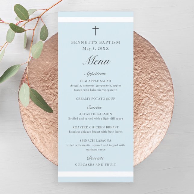 Moderne elegante Blue Boys Taufe Menükarte (Modern boys baptism menu with script headlines and simple cross.)