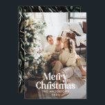 Moderne, elegante botanische Aquarelltypografie Feiertagskarte<br><div class="desc">Modernes vollblütiges Foto elegante rustikale Aquarellfarben getrocknete botanische florale mutierte Farben Weihnachtskarte. Grün,  Jäger grün,  schwarz,  weiß und braun,  modern auf der Trend-Farbbahn.</div>