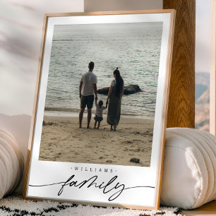 Moderne elegante Familienscript-Typografie Poster