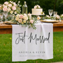 Moderne elegante Hochzeit - Just Married Willkomme Wandteppich