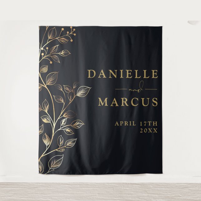 Moderne Elegante Hochzeitsfeier mit Golden Floral Wandteppich (Vorderseite)