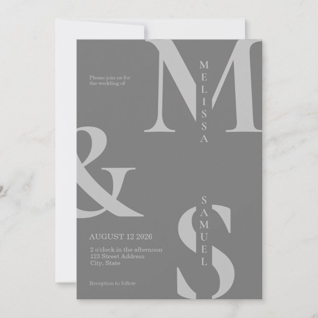 Moderne, elegante Monogram Gray Wedding Einladung (Vorderseite)