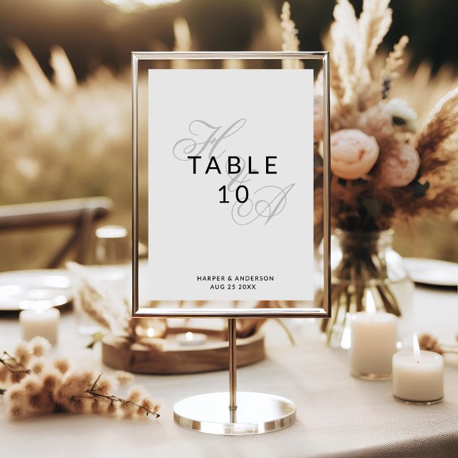 Moderne elegante Schrift-Monogramm-Hochzeit  Tischnummer (Von Creator hochgeladen)