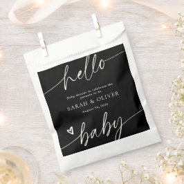 Moderne elegante Schrift Schwarz-Weiß-Baby-Party Geschenktütchen