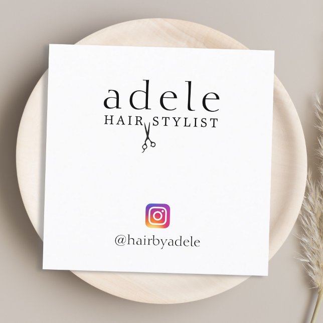 Moderne Elegante Schwarz-weiße Haarstylistin Quadratische Visitenkarte (Von Creator hochgeladen)