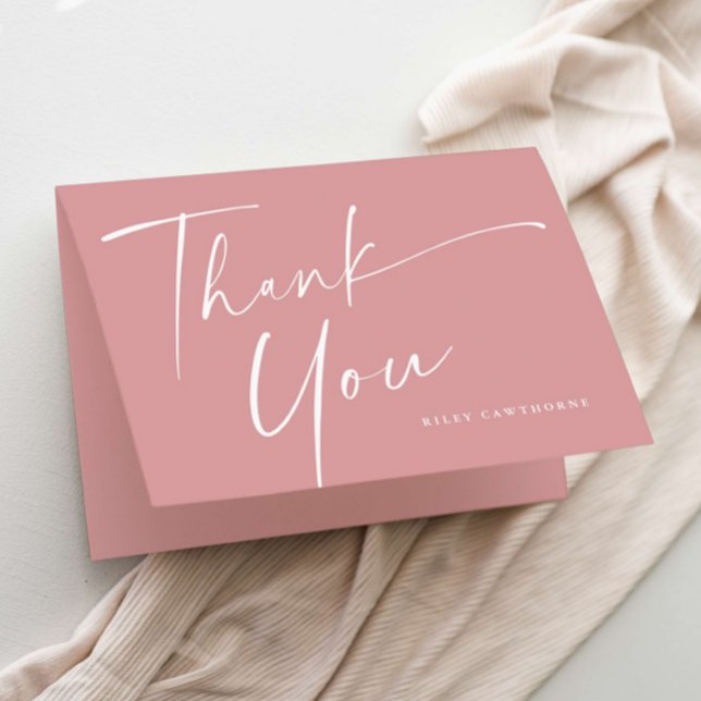 Moderne, elegante Script Baby Dusche Dankeskarte (Simple modern handwritten script girls baby shower thank you card.)