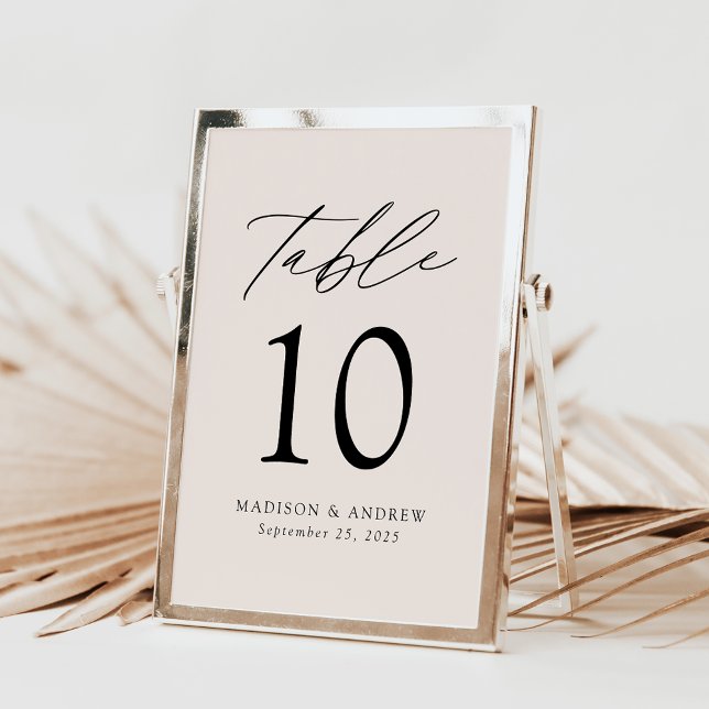 Moderne, elegante Script Cream Wedding Tischnummer (Von Creator hochgeladen)