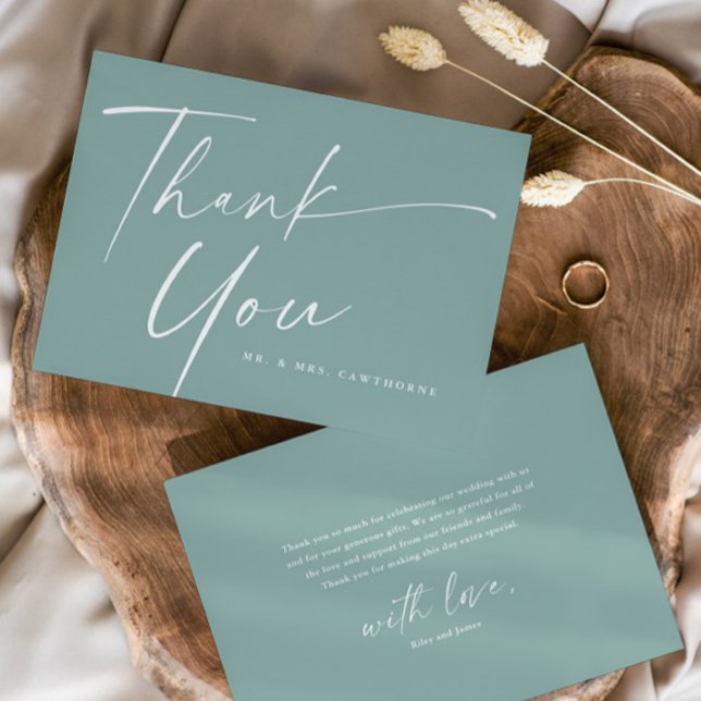 Moderne, elegante Script-Hochzeit Dankeskarte (Simple Modern handwritten Script Sage Green Wedding Thank You Card.)