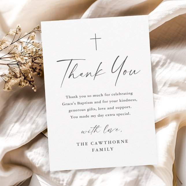Moderne, elegante Script-Minimal-Taufe Dankeskarte (Simple minimal script black and white cross baptism thank you card.)