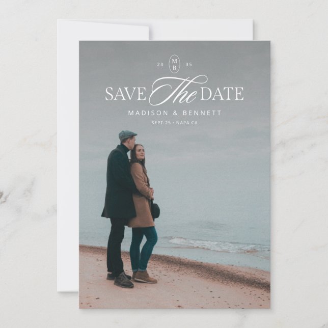 Moderne elegante Skript-Doppelseitige Foto Weiß Save The Date (Vorderseite)