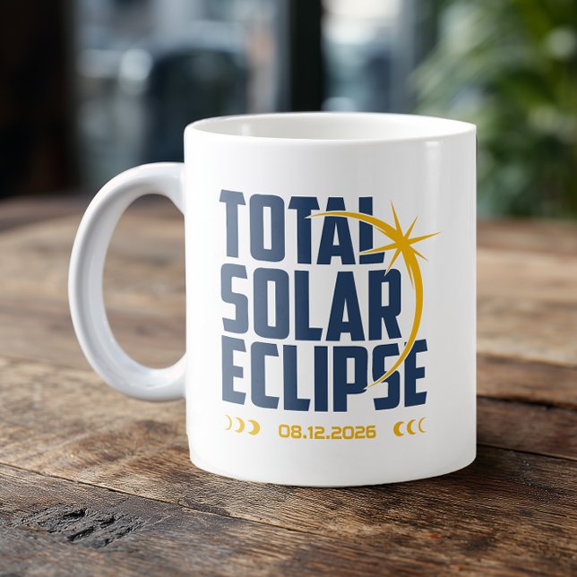 Moderne Erinnerung an die Sonnenfinsternis 2026 Kaffeetasse (Keepsake Solar Eclipse Souvenir)