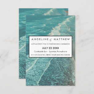 Moderne Fade Tropical Beach Sea Wedding Card Einladung
