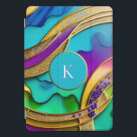 Moderne Farbschmuck Abstrakt & Gold Monogram iPad Pro Cover<br><div class="desc">Dieses Design zeichnet sich durch ein hübsches,  farbenfrohes Design aus: türkisfarben,  lila,  blau und grün mit Imitaten aus metallischem Gold. Das Zentrum verfügt über ein Monogramm Initial. Das Design erscheint dreidimensional. Super einzigartig und Spaß,  es ist definitiv eine Art! Erstellt von der einfachen Farmhouse Press.</div>